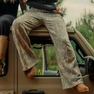 Tribe Kelley x Mossy Oak Wide Leg Butter Sweatpants NWT (XS)